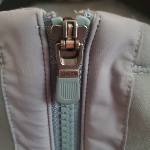 Athleta Evolve Hybrid Fleece Jacket Women’s size SP (petite) Minimalistic Grey - Picture 4 of 9